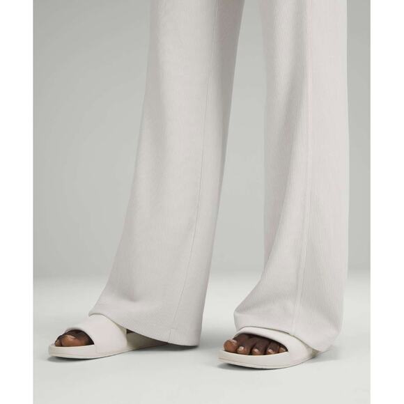 Lululemon Ribbed Softstreme High-Rise Pant 32.5" - Picture 3 of 9